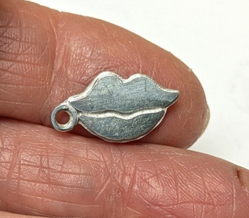Judy Larson's Hearts and Flowers Charms - , Classic Wire Jewelry, Cutting, Cutting Tool, Cutters, Filing, Finishing, Butane Torch, Soldering, Solder, Design, Trim away excess metal